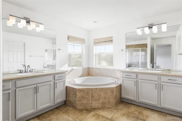 $999,995 | 16698 Canby Way, Broomfield, CO 80023