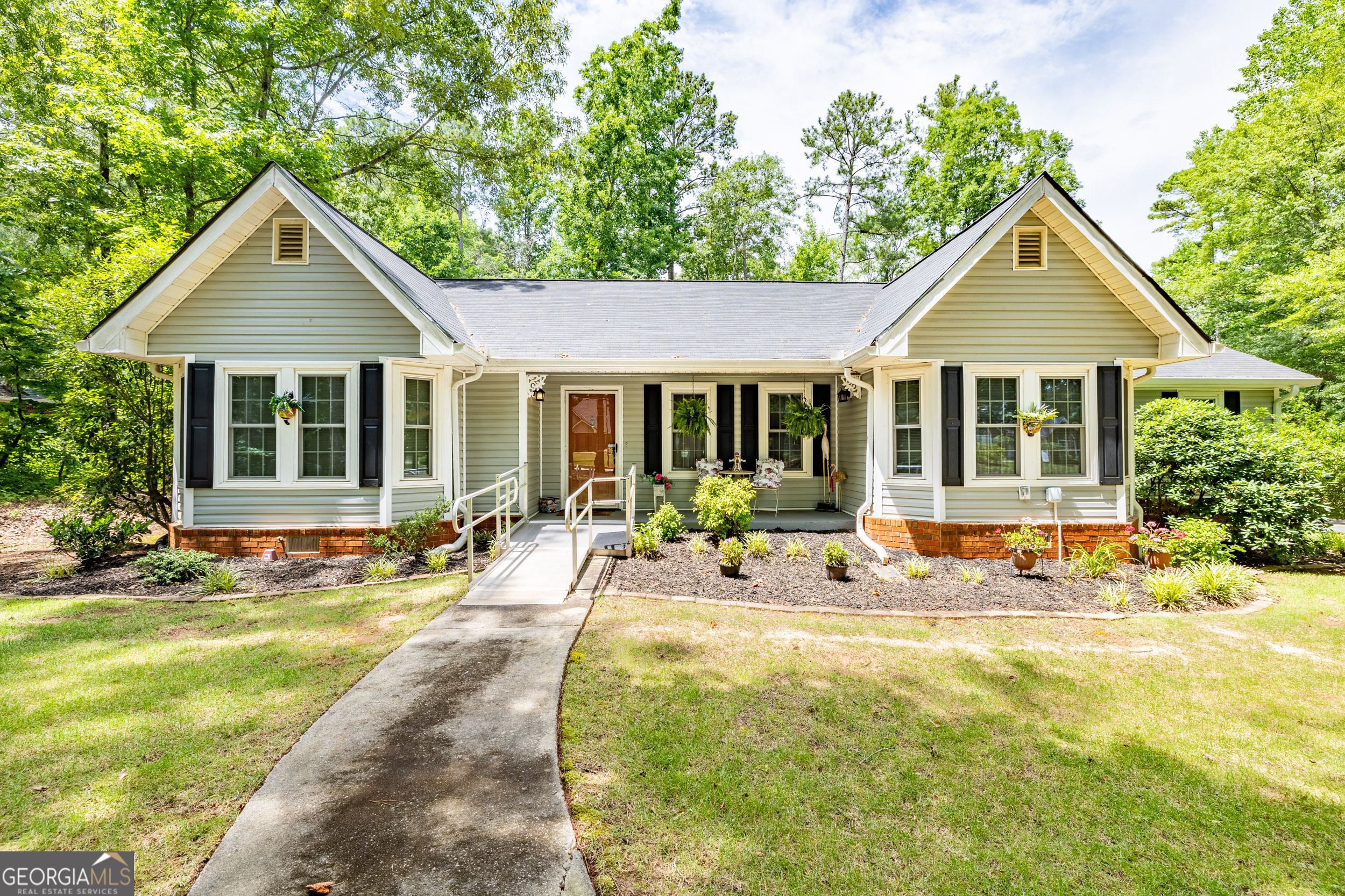 4 Brown Ridge Drive Newnan, GA 30263 - Photo 1 of 1 Gallery Image 1