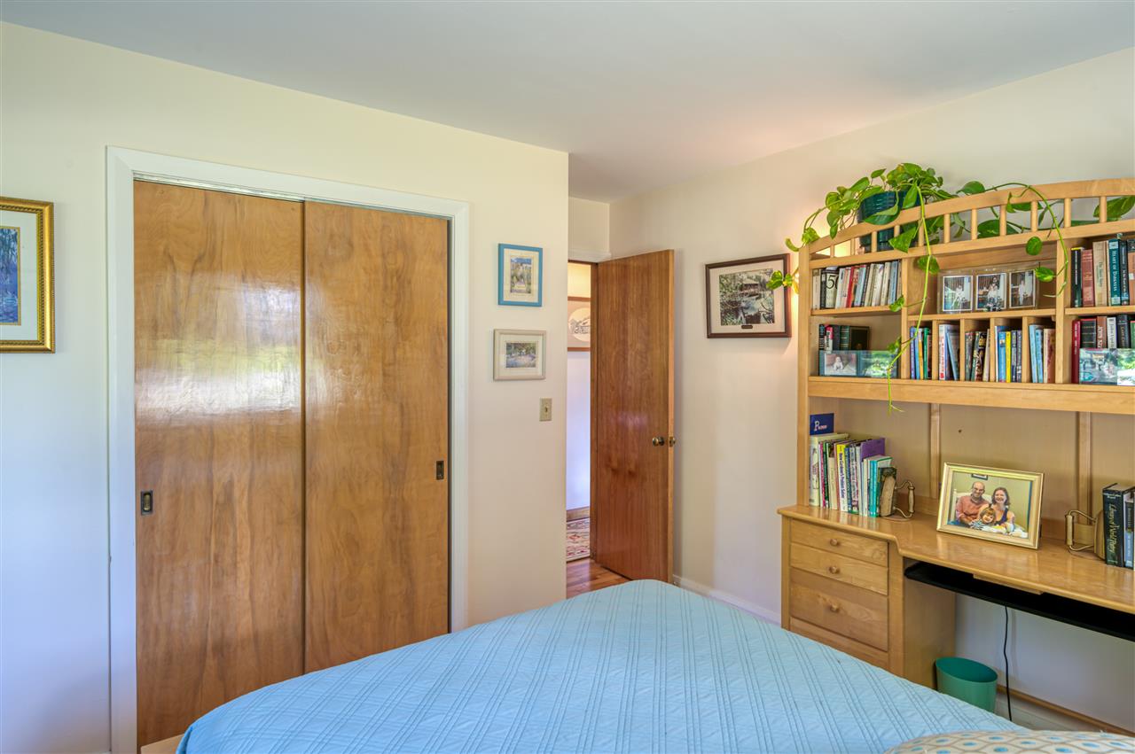 8730 North Long Lake Road Traverse City, MI 49685 - Photo 25 of 61 1879593-24.JPG