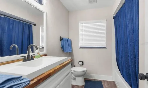 $2,200 | 13501 Whitby Road, Hudson, FL 34667