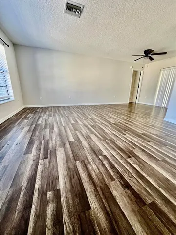 $2,100 | 13501 Whitby Road, Hudson, FL 34667