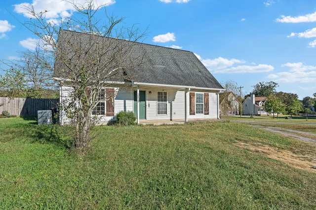 $325,000 | 13515 Versailles Road, Rockvale, TN 37153