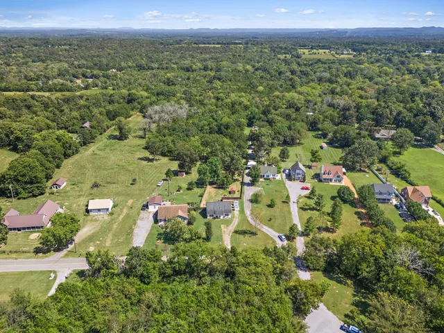 $325,000 | 13515 Versailles Road, Rockvale, TN 37153