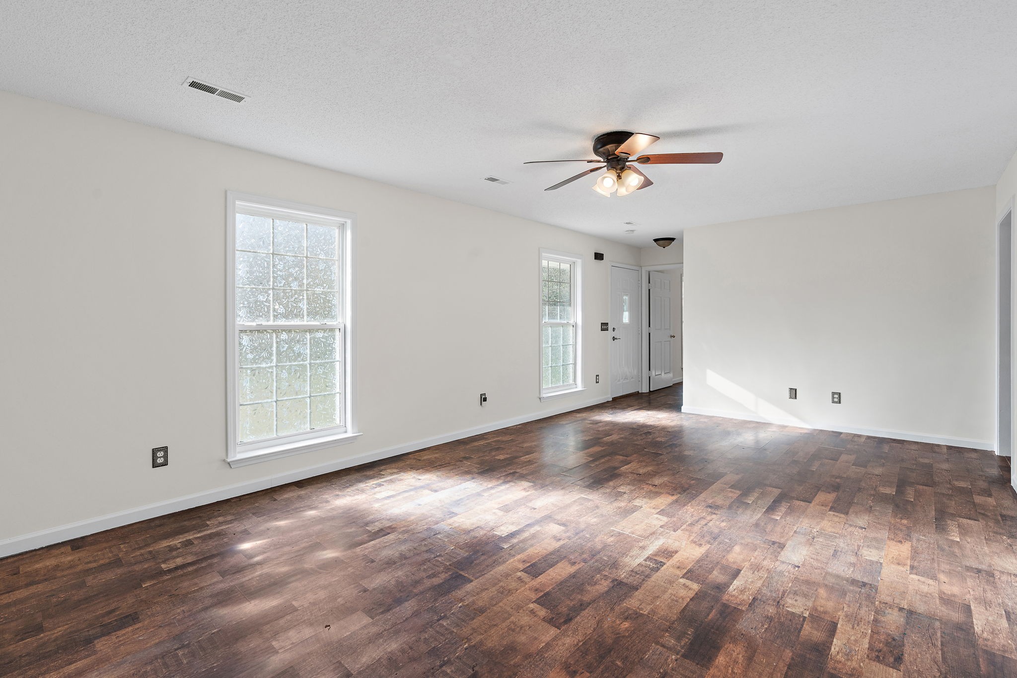 13515 Versailles Road Rockvale, TN 37153 - Photo 6 of 46