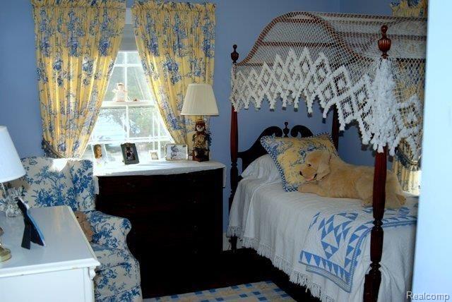 222 Merriweather Road Grosse Pointe, MI 48236 - Photo 14 of 24 Blue Bedroom