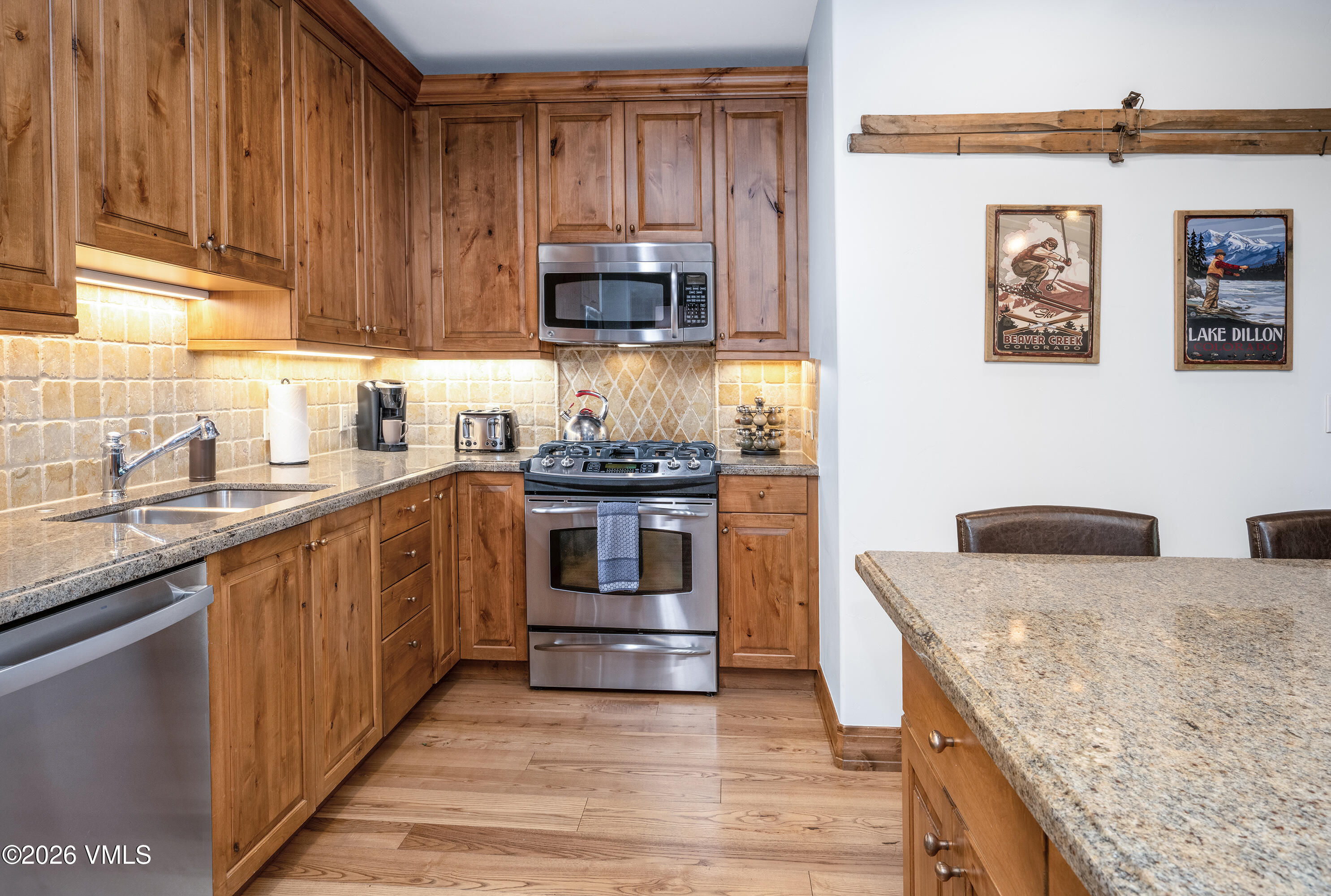 300 Prater Road, Unit B305 Avon, CO 81620 - Photo 4 of 42 300-Prater-Ln-B-305-MLS_05