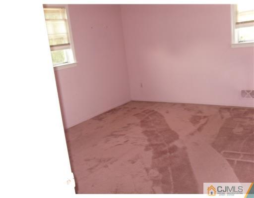 9 Bodnarik Road Edison, NJ 08837 - Photo 5 of 8 a view of an empty room