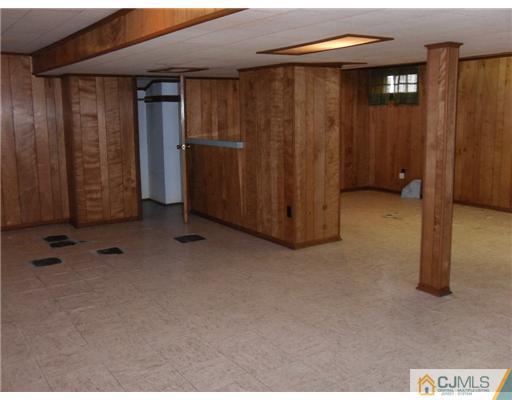 9 Bodnarik Road Edison, NJ 08837 - Photo 6 of 8
