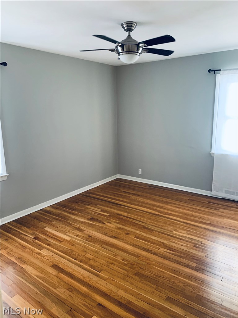 1339 Sunview Road Lyndhurst, OH 44124 - Photo 8 of 18