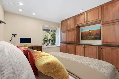 $919,000 | 255 Por La Mar Circle, Santa Barbara, CA 93103