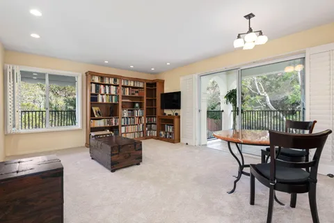 $919,000 | 255 Por La Mar Circle, Santa Barbara, CA 93103
