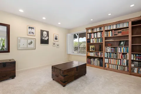 $919,000 | 255 Por La Mar Circle, Santa Barbara, CA 93103