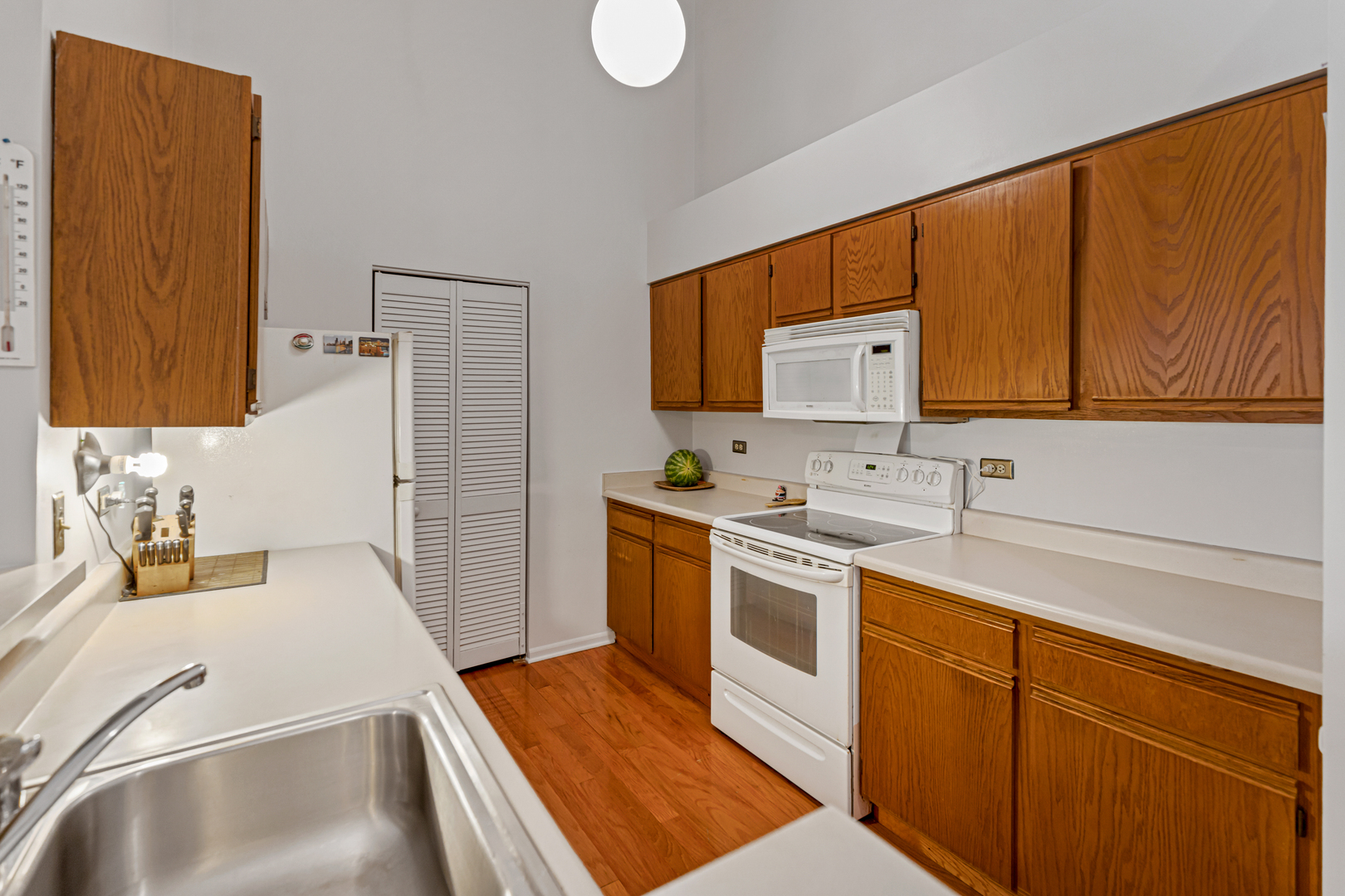 764 North Gary Avenue, Unit 210 Carol Stream, IL 60188 - Photo 3 of 25