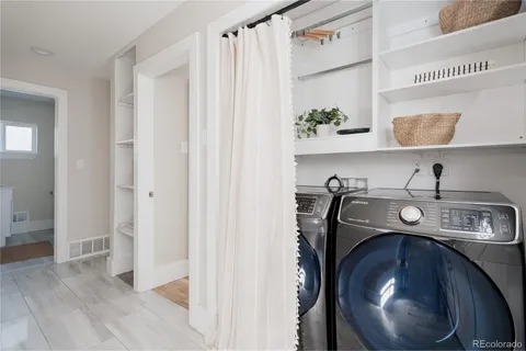 $829,000 | 4670 Beach Court, Denver, CO 80211