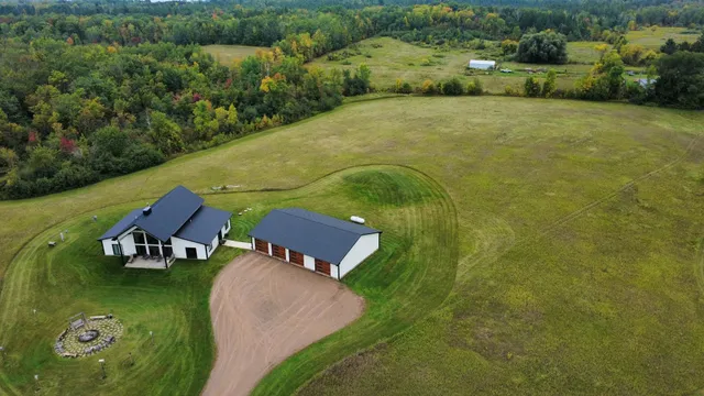 $1,750,000 | 36418 North Shoreland Road, Sturgeon Lake, MN 55783