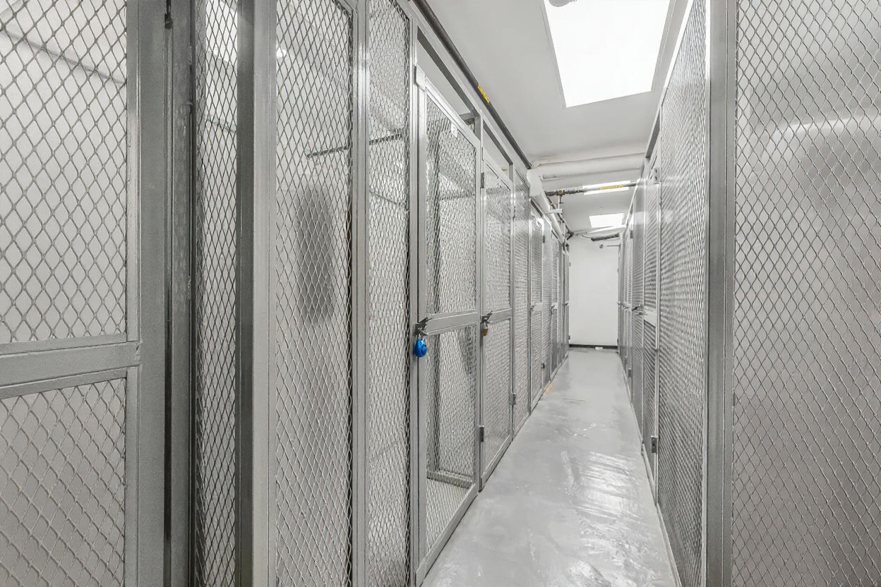 15 Fort Washington Avenue, Unit 3A Manhattan, NY 10032 - Photo 15 of 15 a view of a hallway