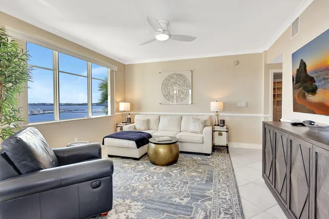 $6,500 | 775 Northwest Flagler Avenue, Unit 401, Stuart, FL 34994