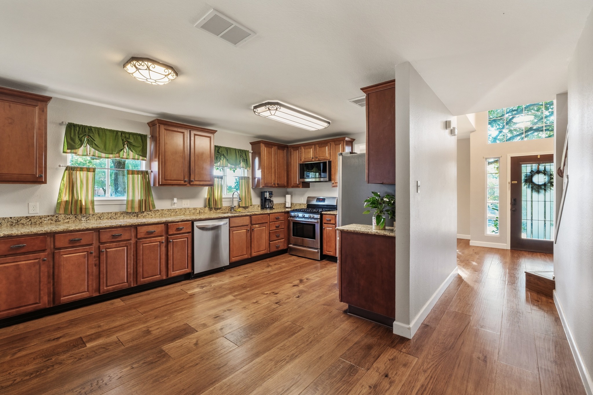 15918 Two Rivers Cove Austin, TX 78717 - Photo 8 of 40 Gallery Image 8