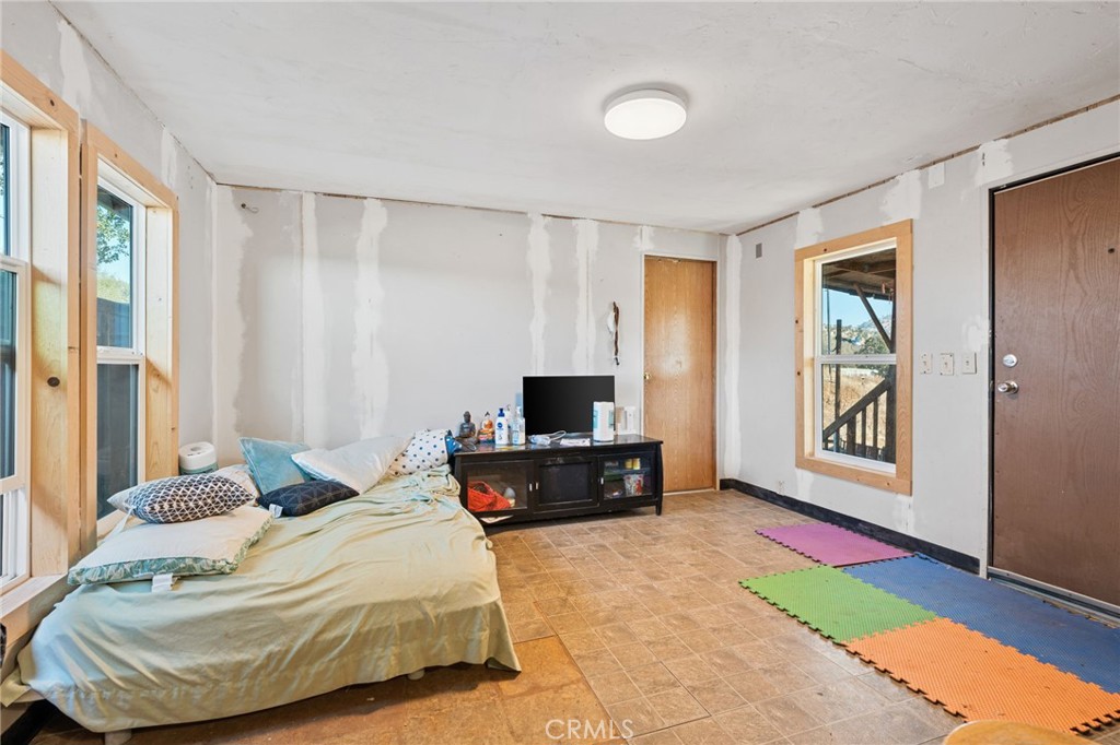 4963 Valley Lane Catheys Valley, CA 95306 - Photo 9 of 40