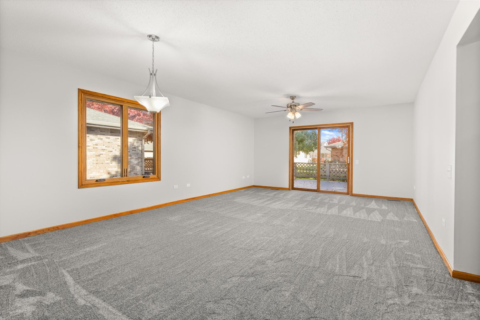 822 Eagle Creek Road Elwood, IL 60421 - Photo 13 of 41 a view of an empty room with windows