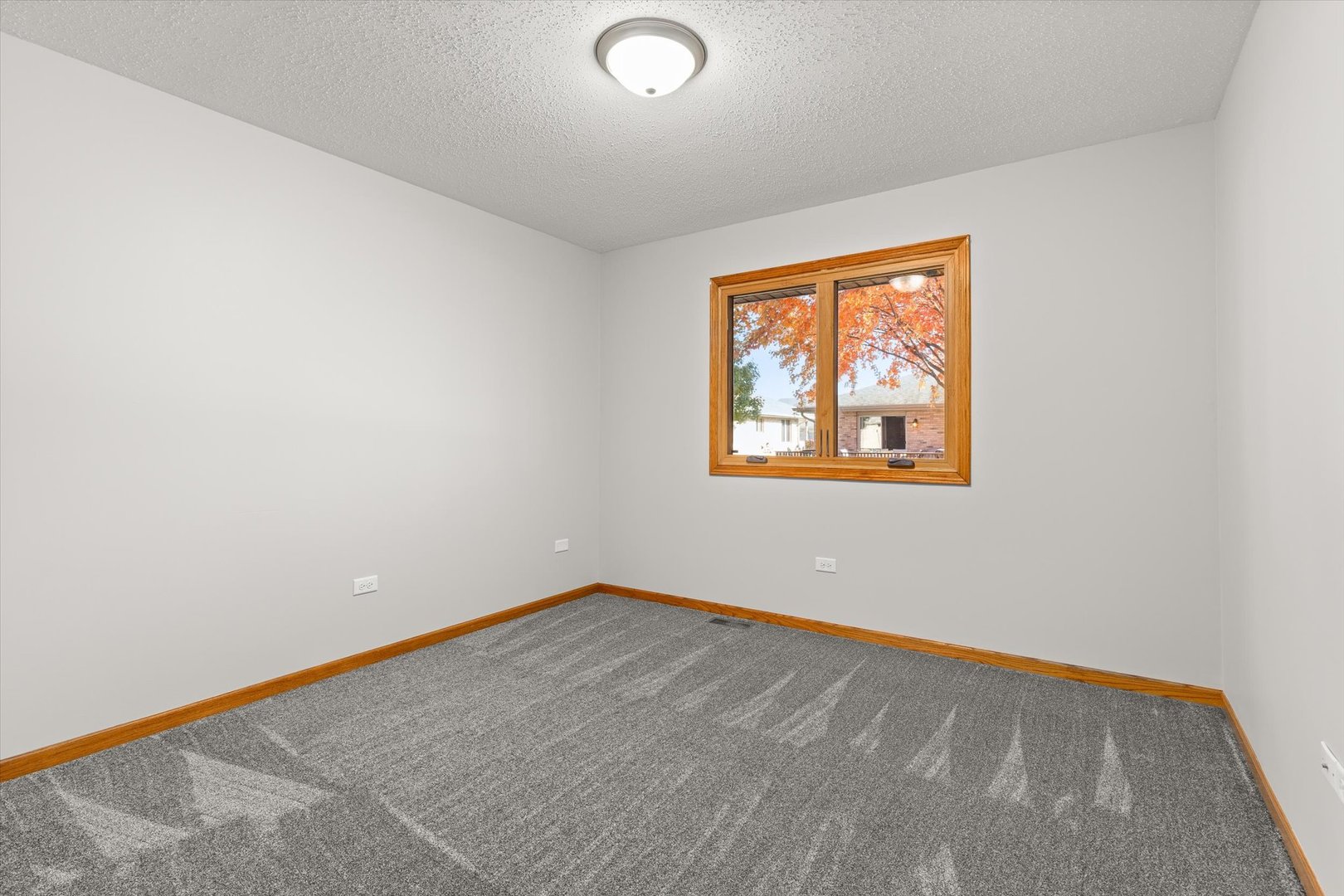 822 Eagle Creek Road Elwood, IL 60421 - Photo 21 of 41 an empty room with a window