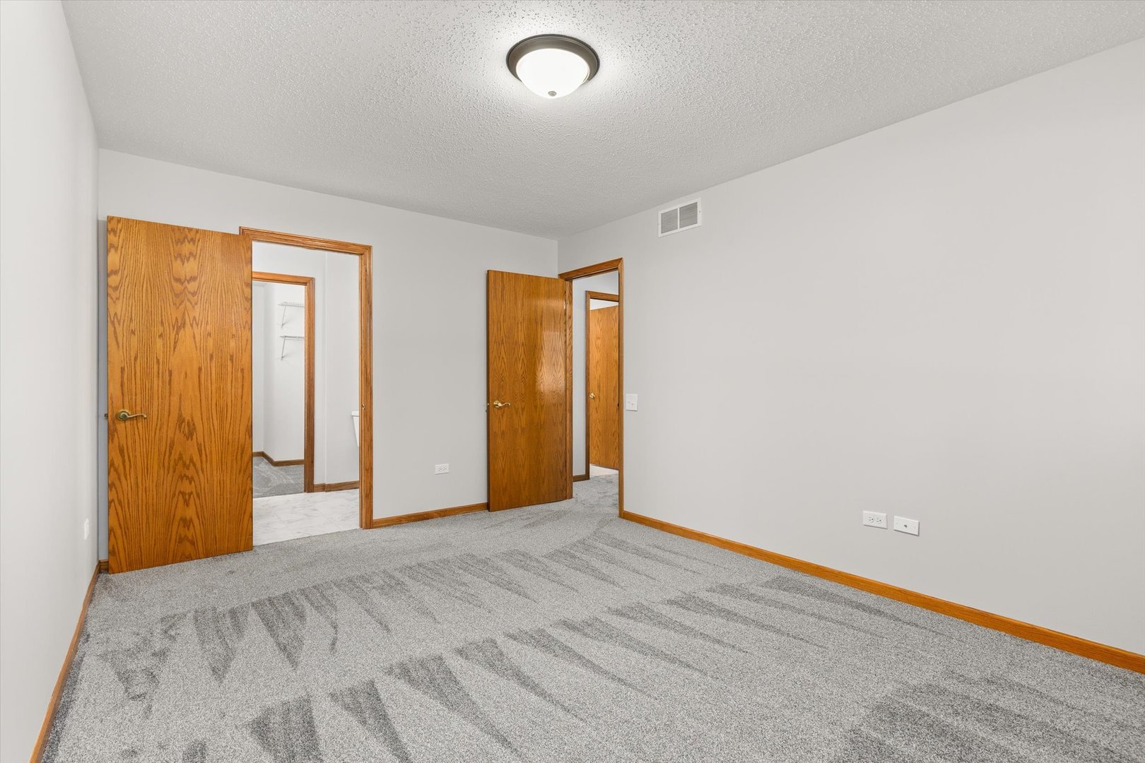 822 Eagle Creek Road Elwood, IL 60421 - Photo 24 of 41 a view of an empty room