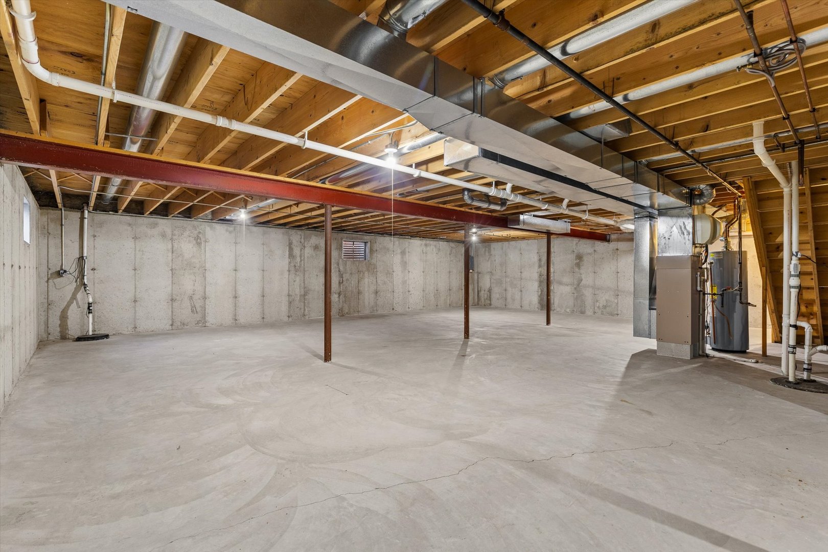 822 Eagle Creek Road Elwood, IL 60421 - Photo 32 of 41 a view of an empty room with wooden walls