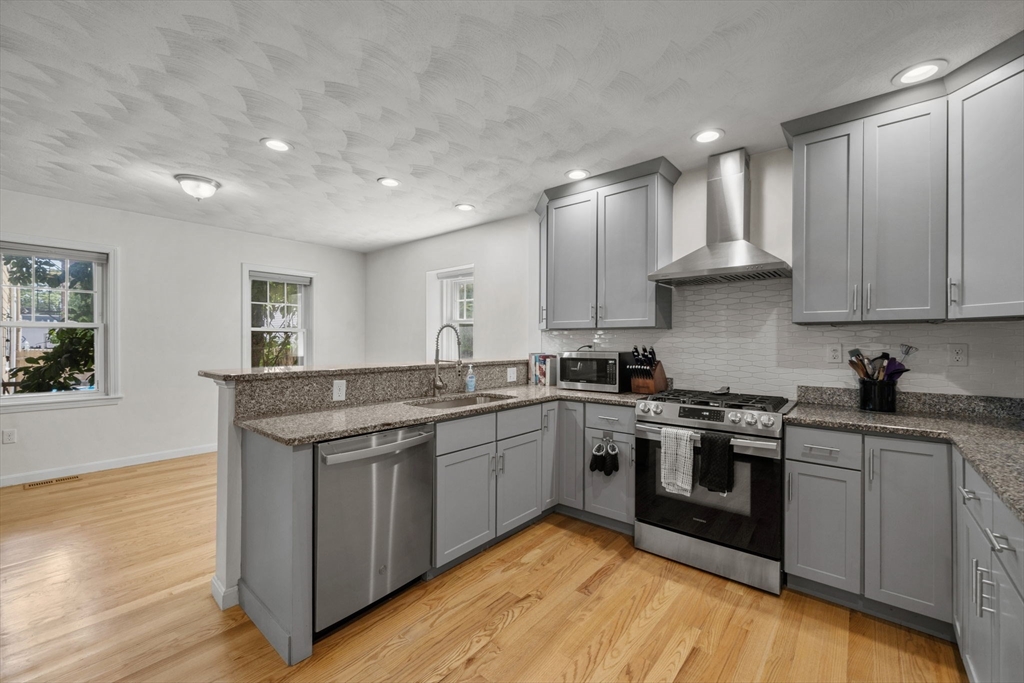 55 Cherry Street, Unit 1 Chelsea, MA 02150 - Photo 2 of 34