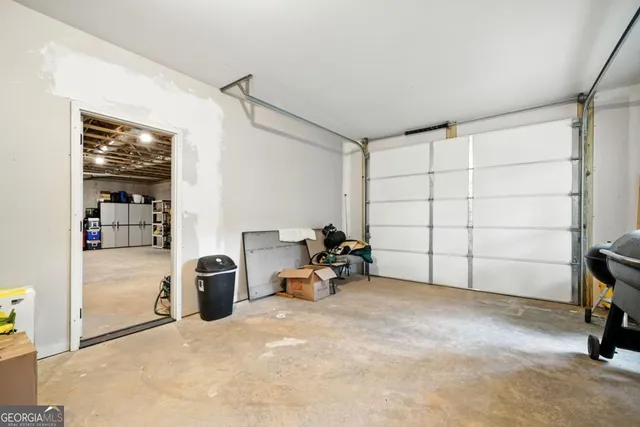 a view of a storage & utility room