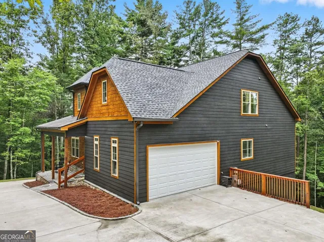 $639,900 | 160 Nahunta Court, Ellijay, GA 30540