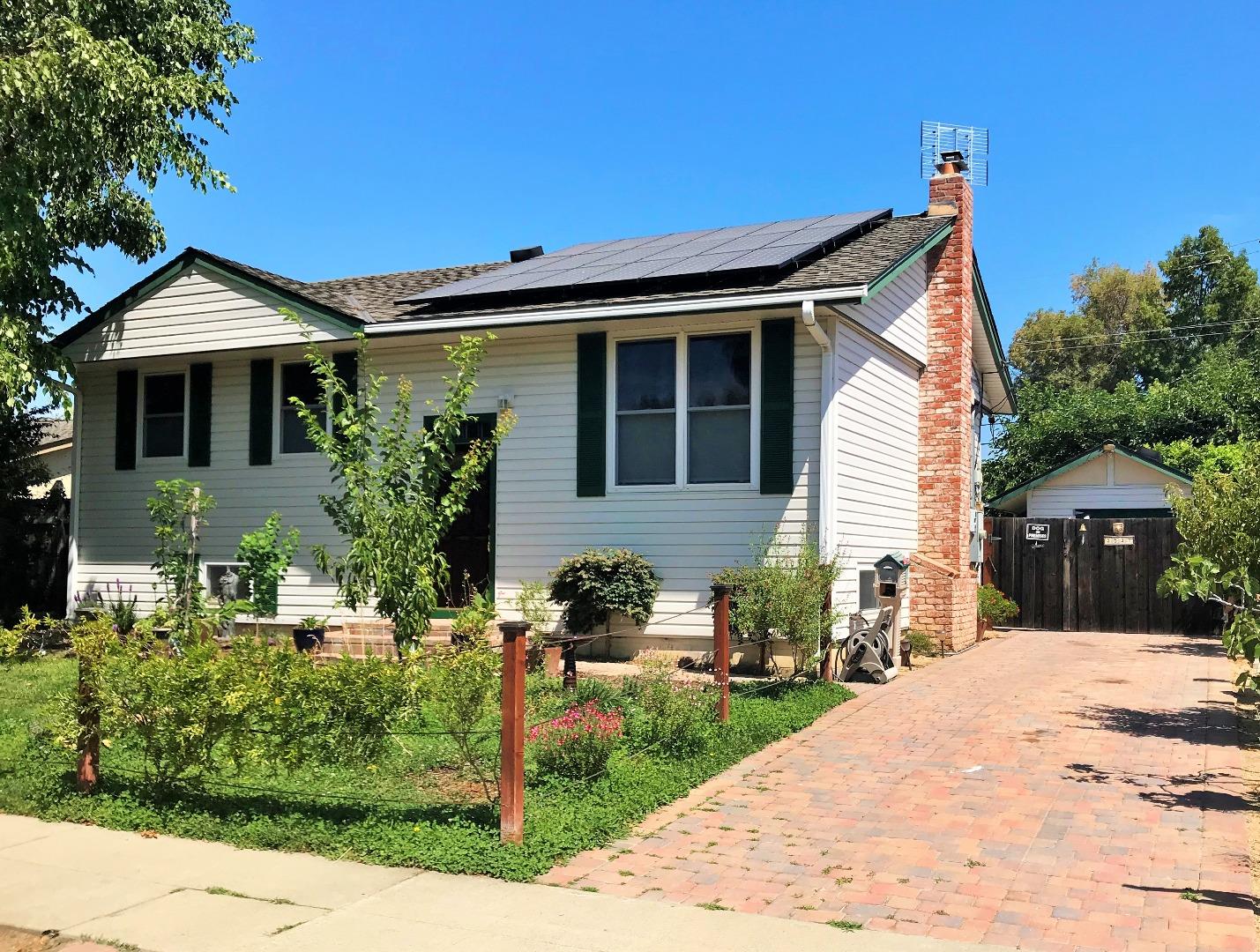3937 Bucknall Road Campbell, CA 95008 - Photo 1 of 15 Gallery Image 1