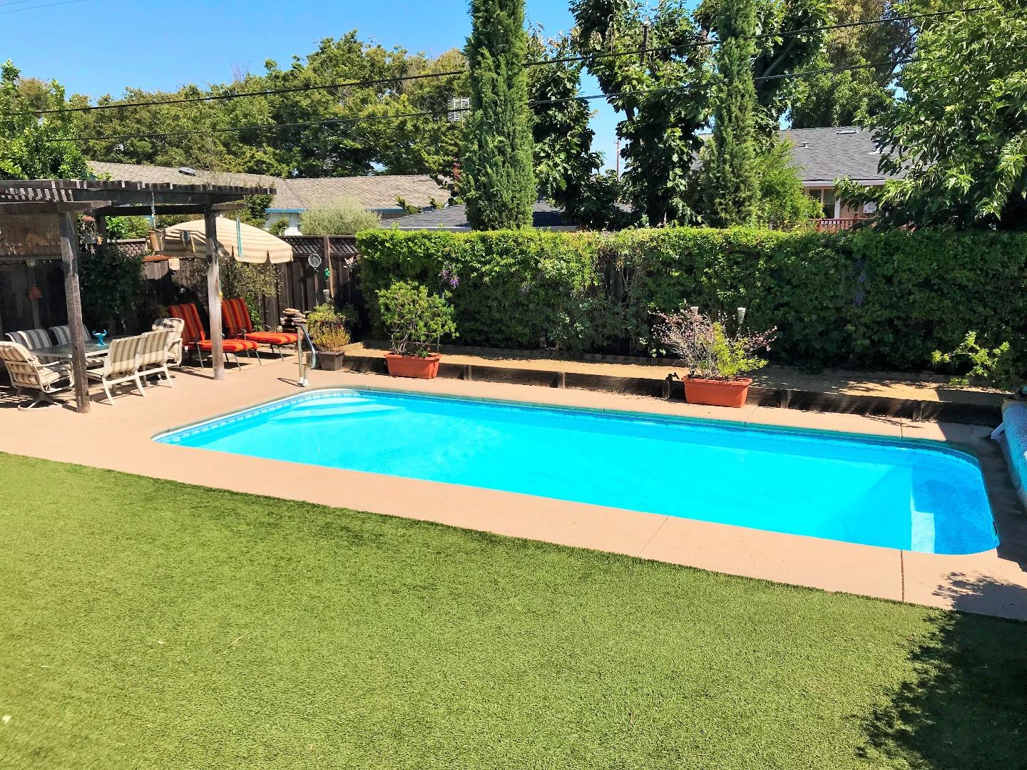 3937 Bucknall Road Campbell, CA 95008 - Photo 10 of 15 Gallery Image 10