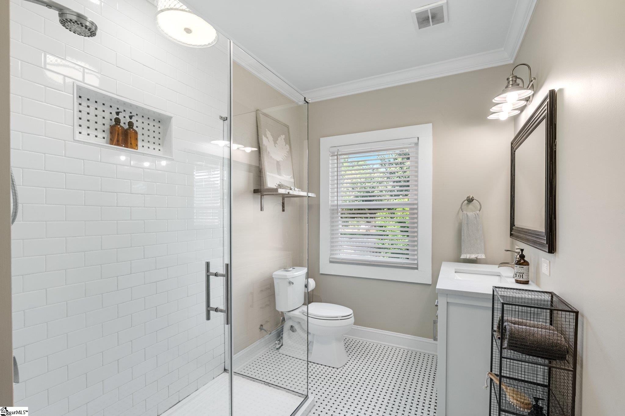311 East Faris Road Greenville, SC 29605 - Photo 21 of 39 Gallery Image 21