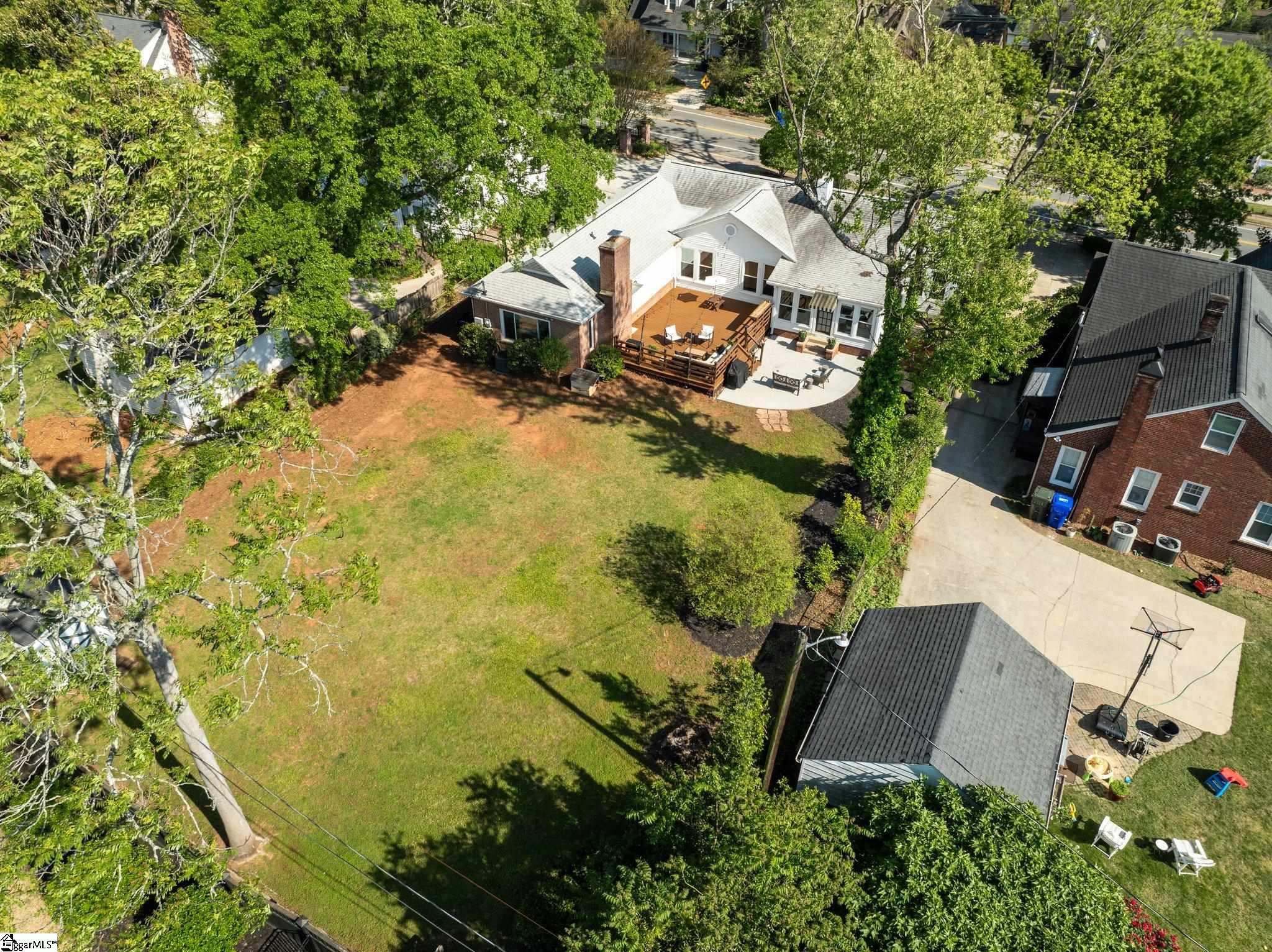 311 East Faris Road Greenville, SC 29605 - Photo 33 of 39 Gallery Image 33