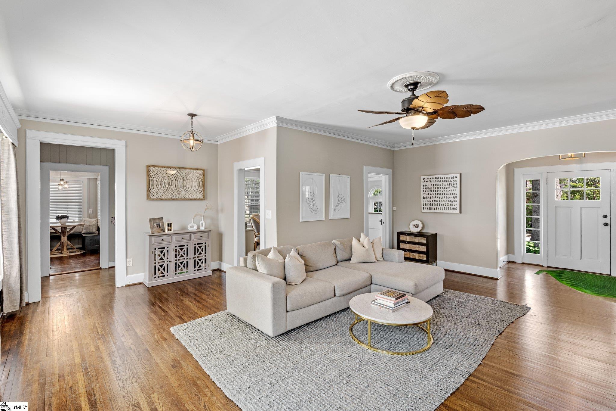 311 East Faris Road Greenville, SC 29605 - Photo 10 of 39 Gallery Image 10