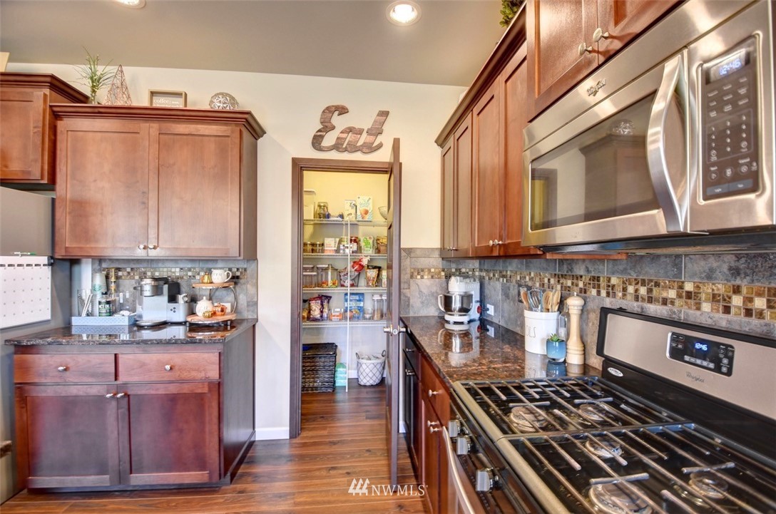 4637 Rosa Court Lacey, WA 98503 - Photo 12 of 33