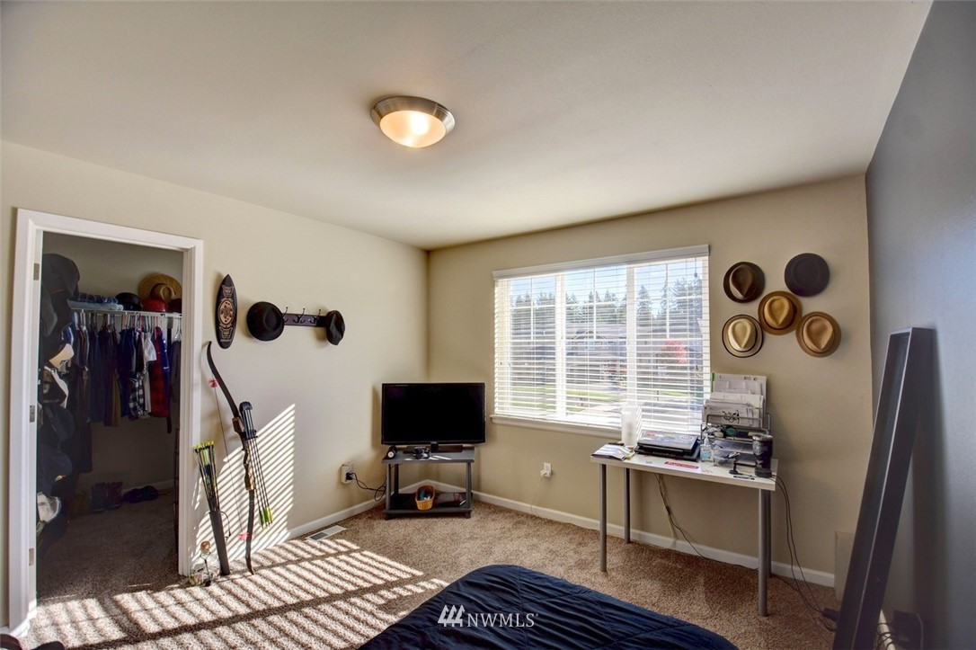 4637 Rosa Court Lacey, WA 98503 - Photo 24 of 33