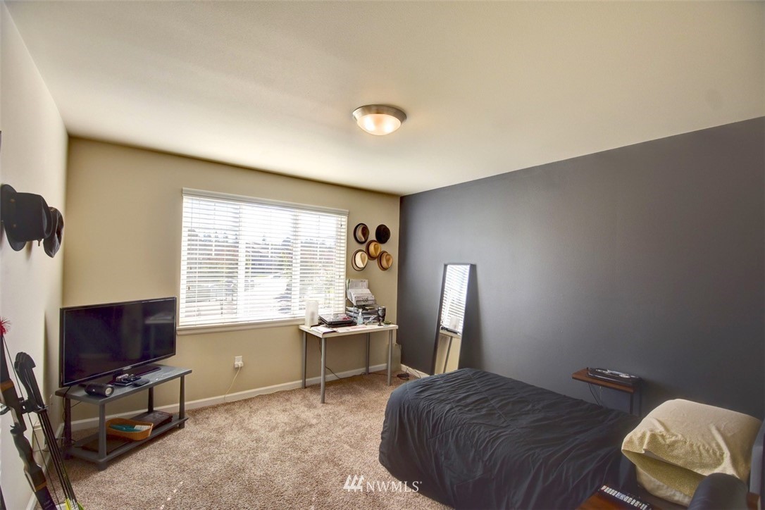 4637 Rosa Court Lacey, WA 98503 - Photo 25 of 33