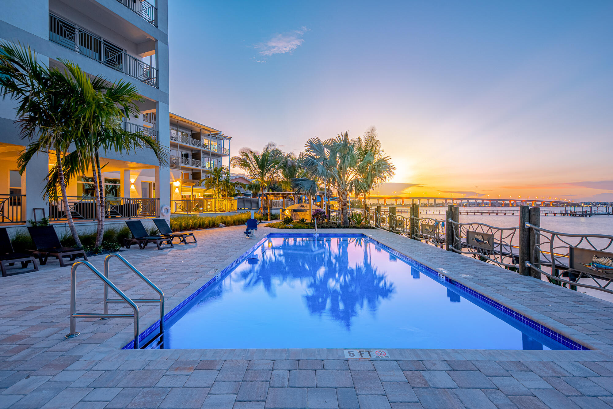 41 Southwest Seminole Street, Unit 409 Stuart, FL 34994 - Photo 27 of 55 Sailfish Cove Twilight-4
