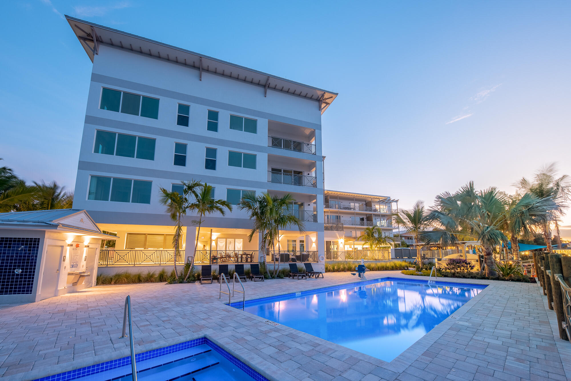 41 Southwest Seminole Street, Unit 409 Stuart, FL 34994 - Photo 29 of 55 Sailfish Cove Twilight-6