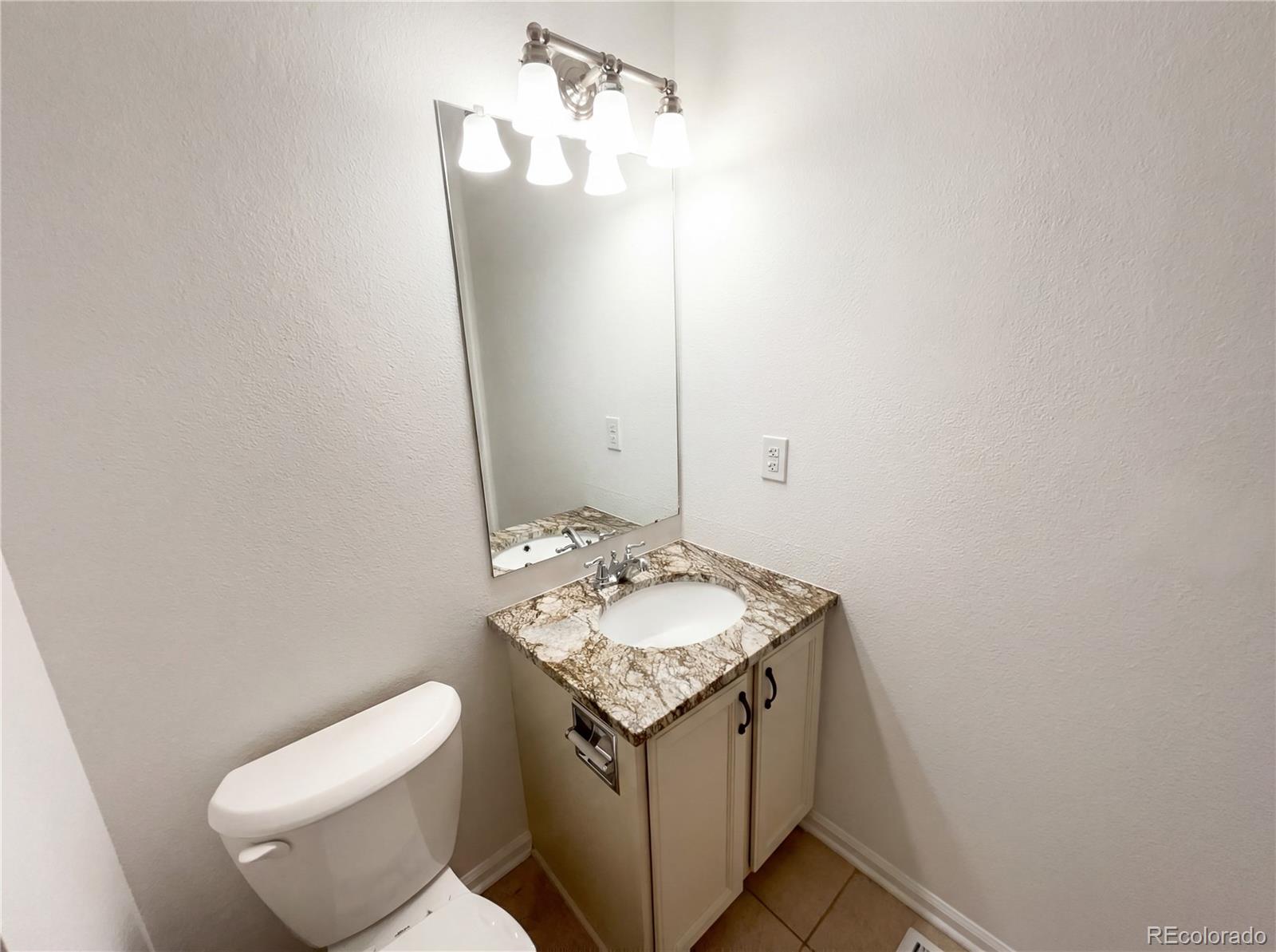 2154 Gold Dust Lane Highlands Ranch, CO 80129 - Photo 14 of 19