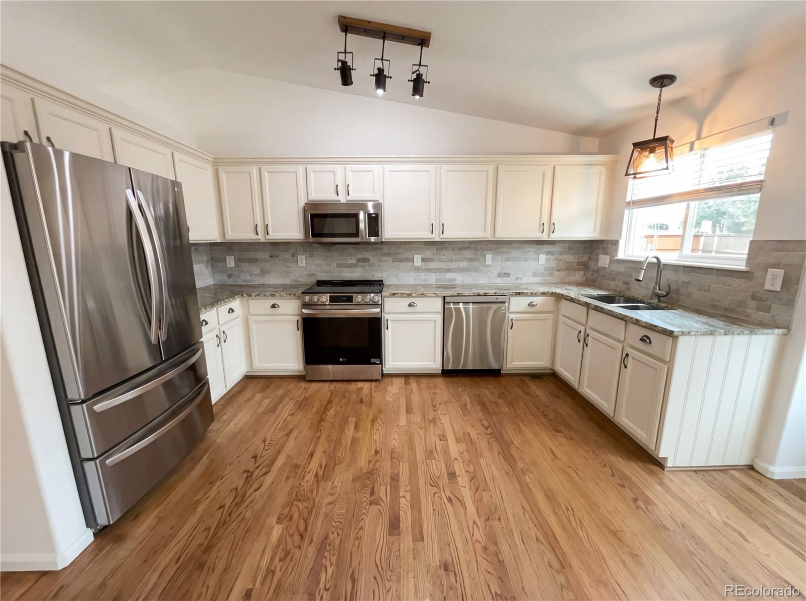 2154 Gold Dust Lane Highlands Ranch, CO 80129 - Photo 2 of 19