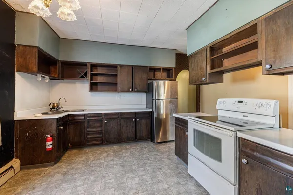 $256,000 | 429 South 4th Avenue East, Ely, MN 55731