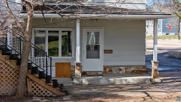 $256,000 | 429 South 4th Avenue East, Ely, MN 55731