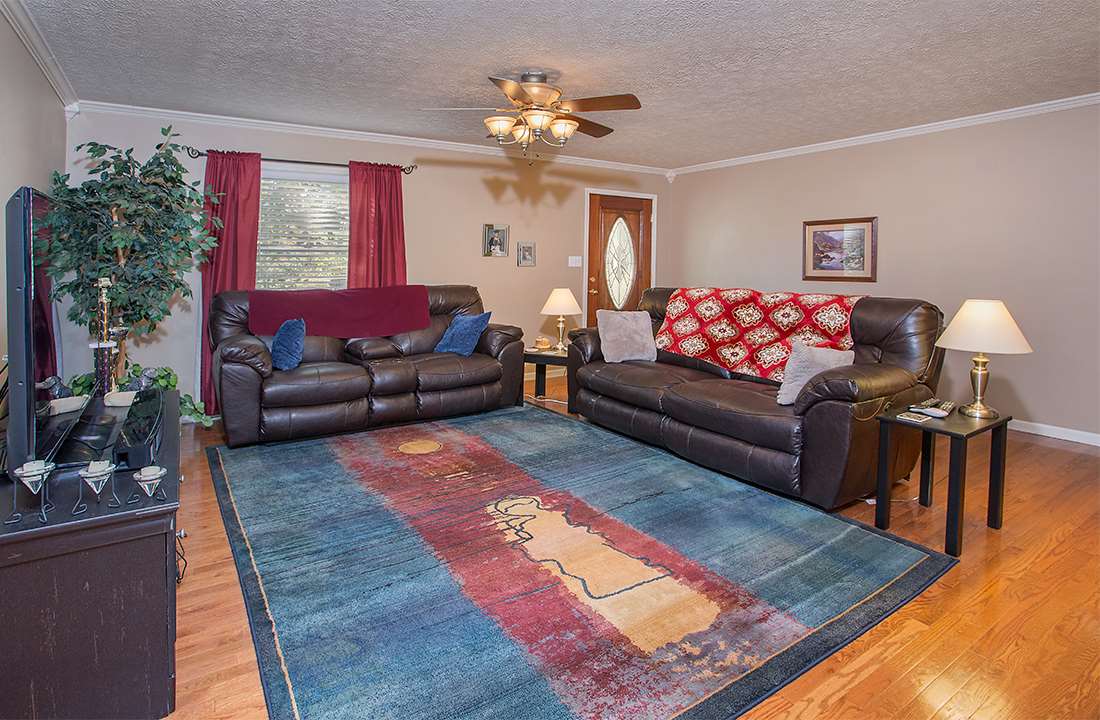 1956 Loving Chapel Road Franklin, KY 42134 - Photo 2 of 29 Gallery Image 2
