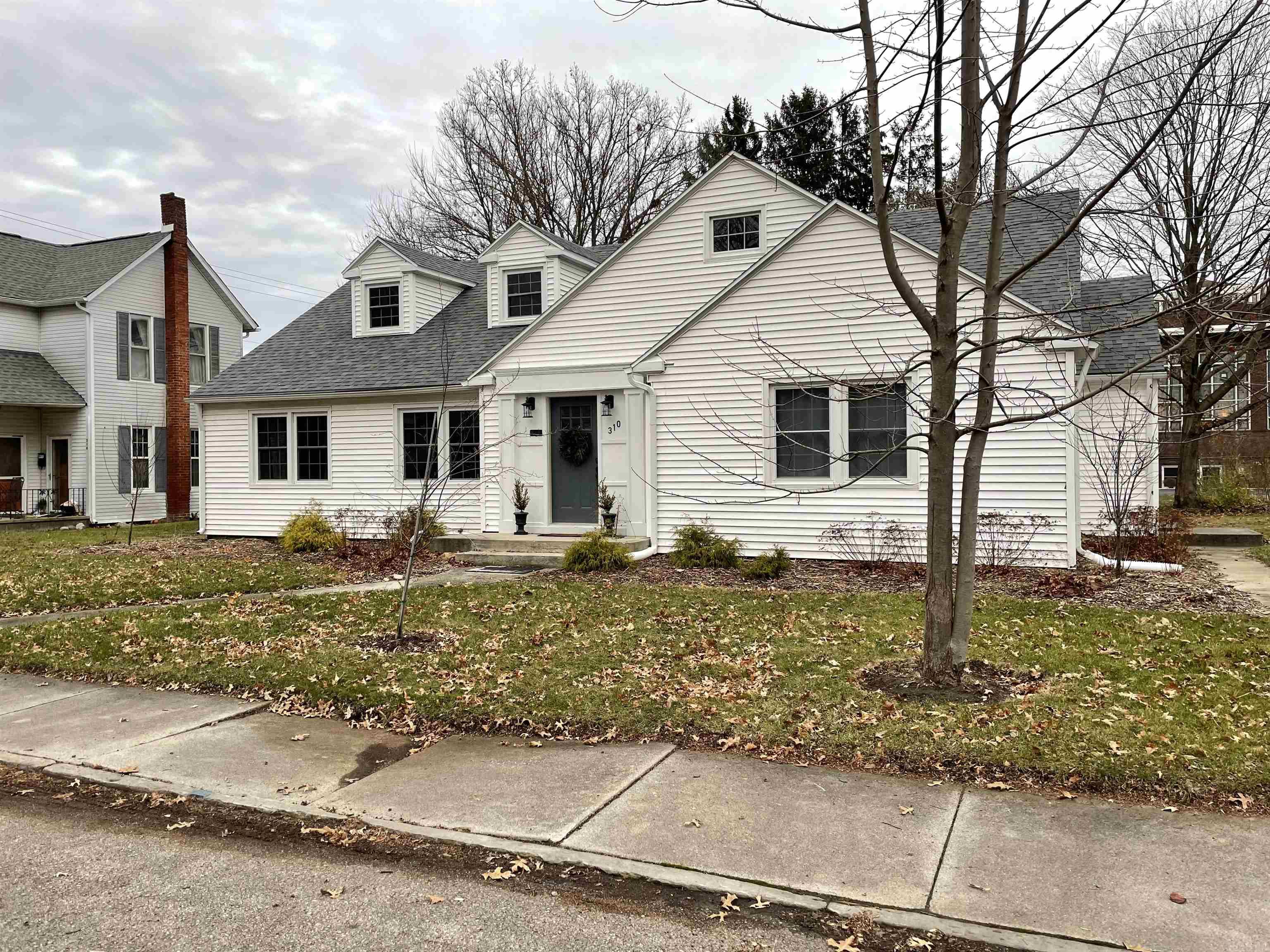 310 North 4th Street Decatur, IN 46733 - Photo 3 of 27