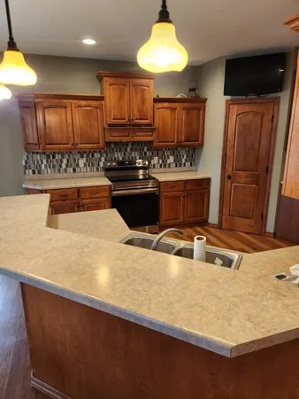 $649,900 | 1107 Twin Harbor Drive, Winneconne, WI 54986