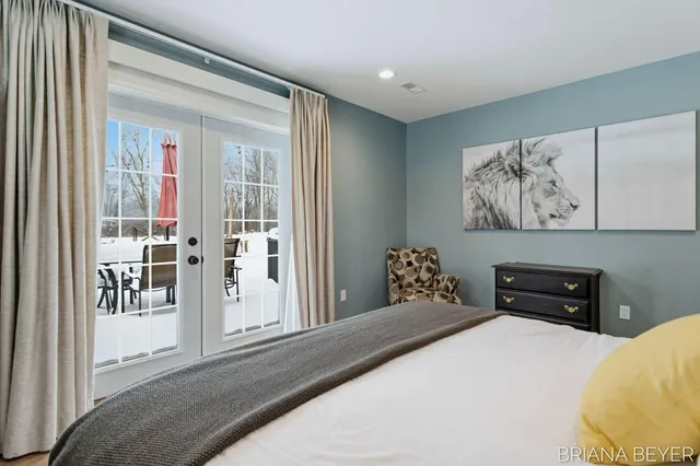 $675,000 | 6541 145th Avenue, Holland, MI 49423