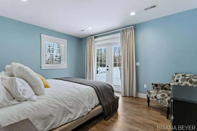 $675,000 | 6541 145th Avenue, Holland, MI 49423