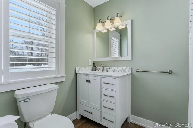 $675,000 | 6541 145th Avenue, Holland, MI 49423